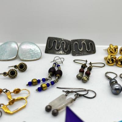 LOT 143: Fun Pierced Earring Lot