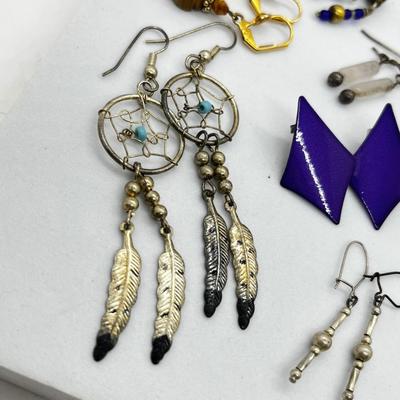 LOT 143: Fun Pierced Earring Lot
