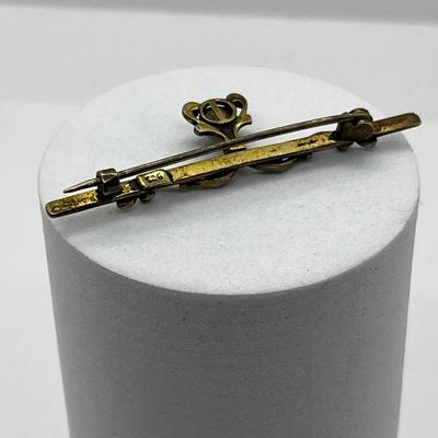 LOT 159: Antique Art Nouveau Gold Vermeil 925 Pearl and Rhinestone Bar Pin - 3.4 GTW