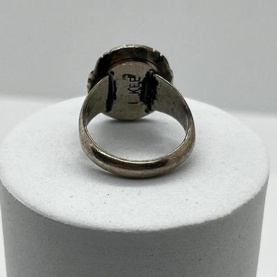 LOT 168: Navajo Artist-Signed Sterling Silver and Lapis Lazuli Ring - Size 7 - 7.6 GTW