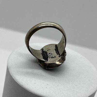 LOT 168: Navajo Artist-Signed Sterling Silver and Lapis Lazuli Ring - Size 7 - 7.6 GTW