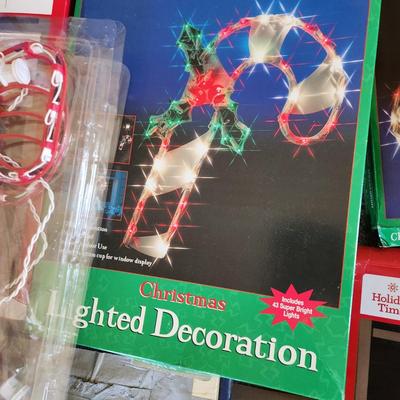 large lot of 18 Christmas Holiday Decor Lights Candy Canes Bows Snowman