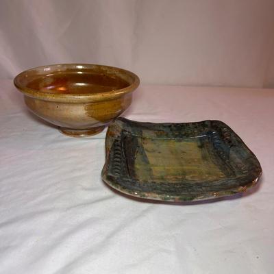 Lustrous Signed Pottery Bowls (D-RG)
