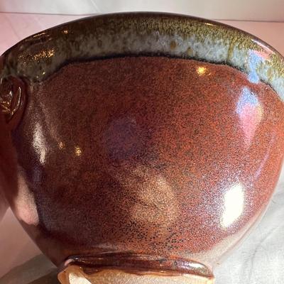 Lustrous Signed Pottery Bowls (D-RG)