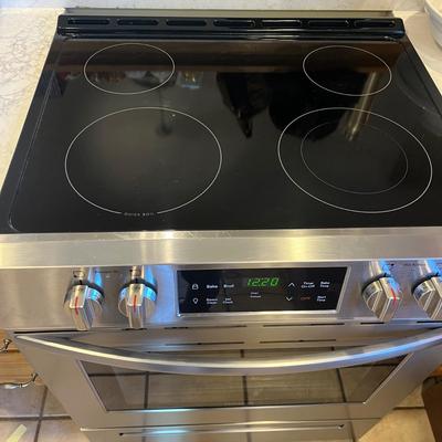Frigidaire Stainless Steel Front Control Electric Range (K-MG)