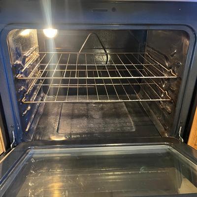 Frigidaire Stainless Steel Front Control Electric Range (K-MG)