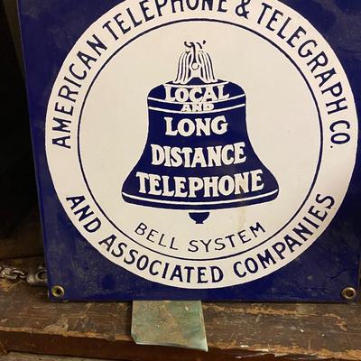 ATT telephone sign Ande Rooney