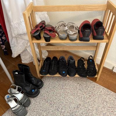 Women’s Clothing lot