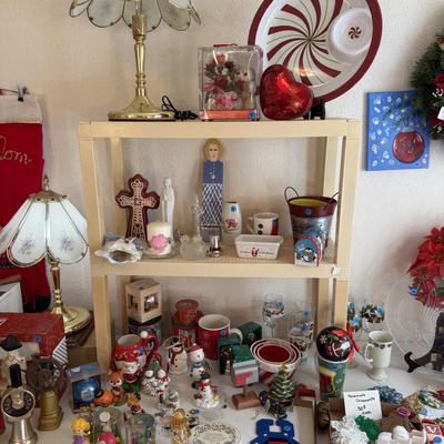 Holiday &nautical decor lot