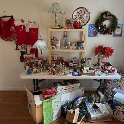 Holiday &nautical decor lot
