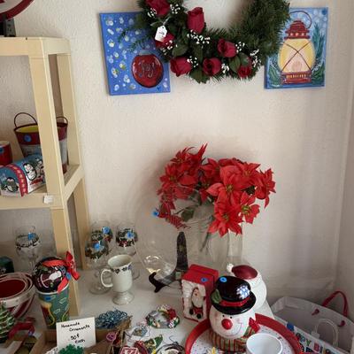 Holiday &nautical decor lot