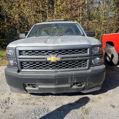 Chevy Pickup Truck V6 Parts Only (Lightbar Not Included)