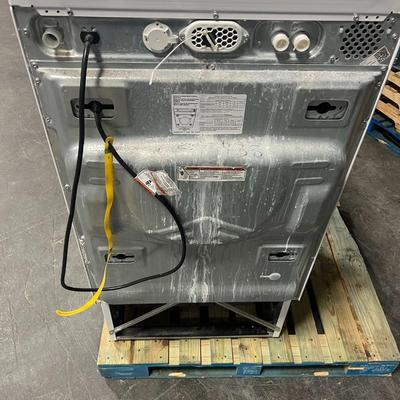 Whirlpool Commercial Grade Electric Front Load Washing Machine