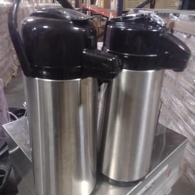 Commercial Bunn Automatic Coffee Brewer with Air Pots