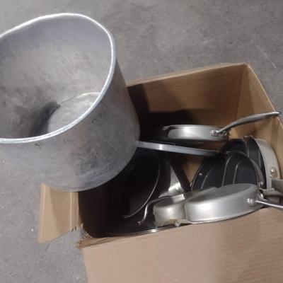 Collection of Commercial Kitchen Omelet Pans