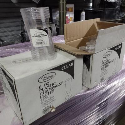 Visions Brand Plastic Champagne 2-Piece Flutes New in Package as Shown