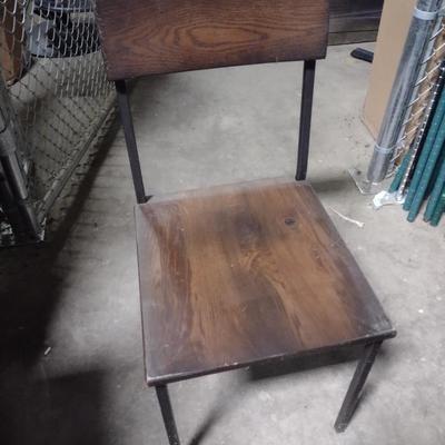 Set of 5 Solid Wood Seat and Back with Metal Frame Commercial Grade Chairs
