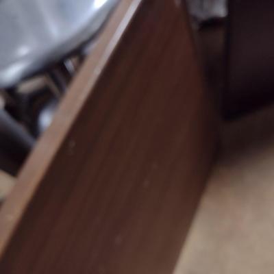 Set of 5 Solid Wood Grain Finish Commercial Tabletops Choice A
