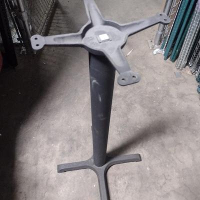 Set of 4 Black Post Table Stand 41" Choice B