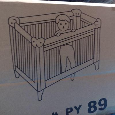 L.A. Baby Crib Yard New in Box Choice A