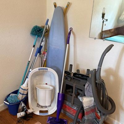 Vacuum & cleaning lot