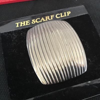 Vintage Jeri Lou Scarf Clip