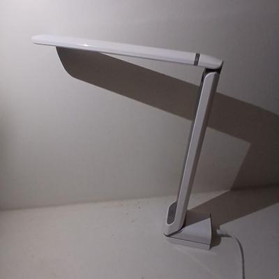 Circadian Optics Model Lumes 2.0 LMS4 Circadian Optics Light Therapy Lamp LED-Sleep Aid, Brain Booster, Stress Relief light