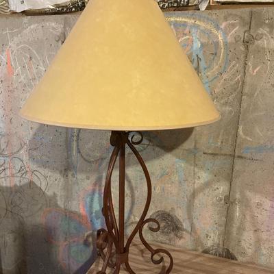 Table top lamp