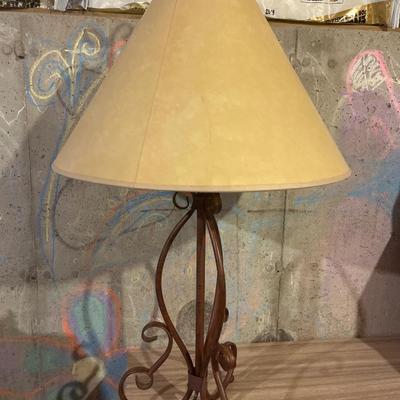 Table top lamp