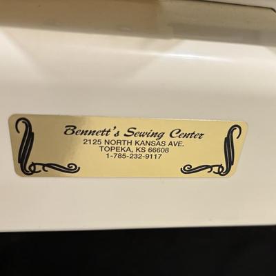 White Super Lock 534 Surging Sewing Machine