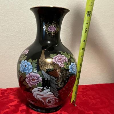 Vintage Japanese black lacquered baluster Vase (Peacock & Floral Decor)