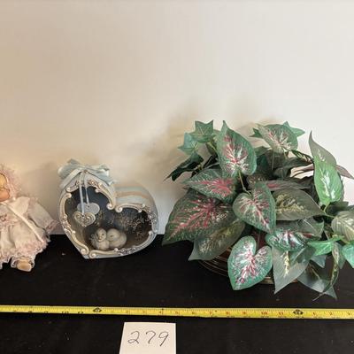 Home Decor Lot