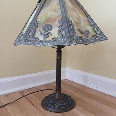 Antique 1920's H.J Peters co. Chicago slag glass shade table lamp