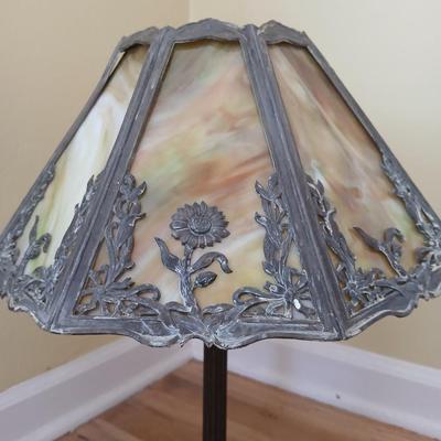 Antique 1920's H.J Peters co. Chicago slag glass shade table lamp