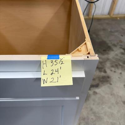 R2-White Cabinet