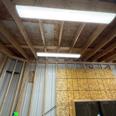 R6-Koda Shop Lights x4