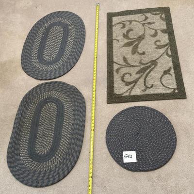 Rug Lot