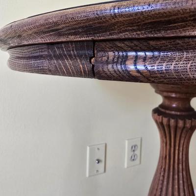Beautiful vintage oak side table