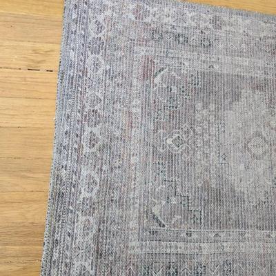 Surya Aztex Medallion Grey / Multi throw rug 27" x 45"