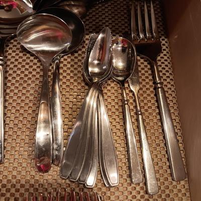 ONEIDA FLATWARE WITH SERVING PIECES, SOME KITCHEN UTENSILS AND CUTLERY