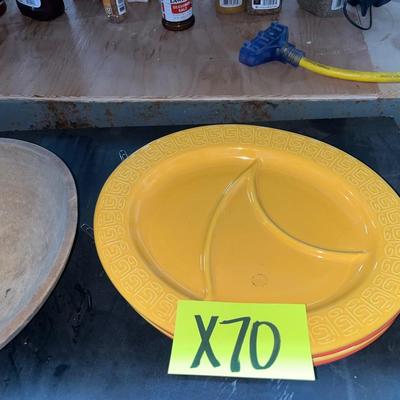 4 Buffalo plates