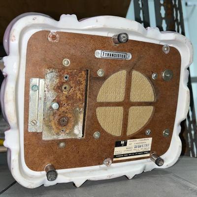 Unique radio