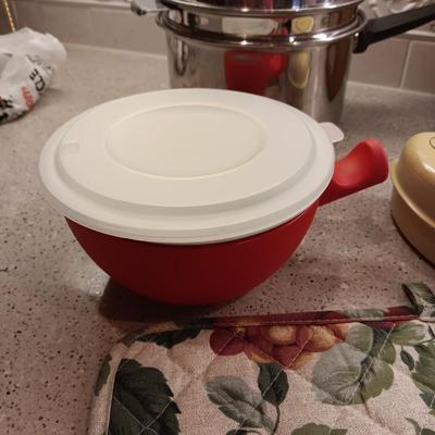 APPLE BAKER, CREPE MAKER, DOUBLE BOILER AND MORE