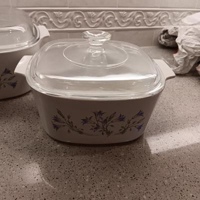 3 GLASS BAKING DISHES WITH LIDS