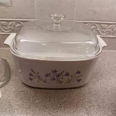 3 GLASS BAKING DISHES WITH LIDS