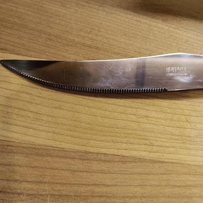 LARGE DUCKS UNLIMITED CUTTING BOARD, BLACK WALNUT SALAD BOWL & HOFFRITZ STEAK KNIVES
