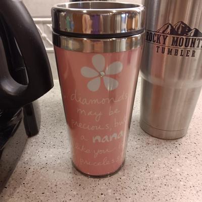 MR COFFEE BREWER, TRAVEL CUPS, BEAN GRINDER AND THERMOSES