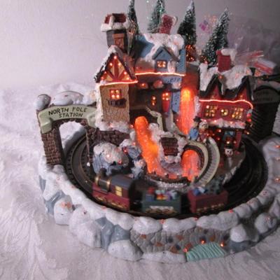 Fiberoptic Village with Train