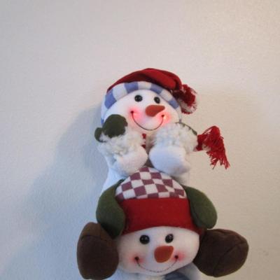 New "Snowy Holiday Friends" lighted talkding decor
