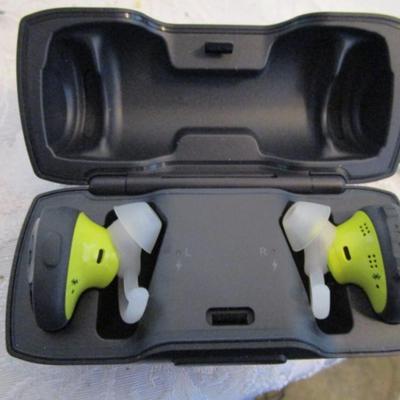 Bose sound sport free wireless earphones with charging case